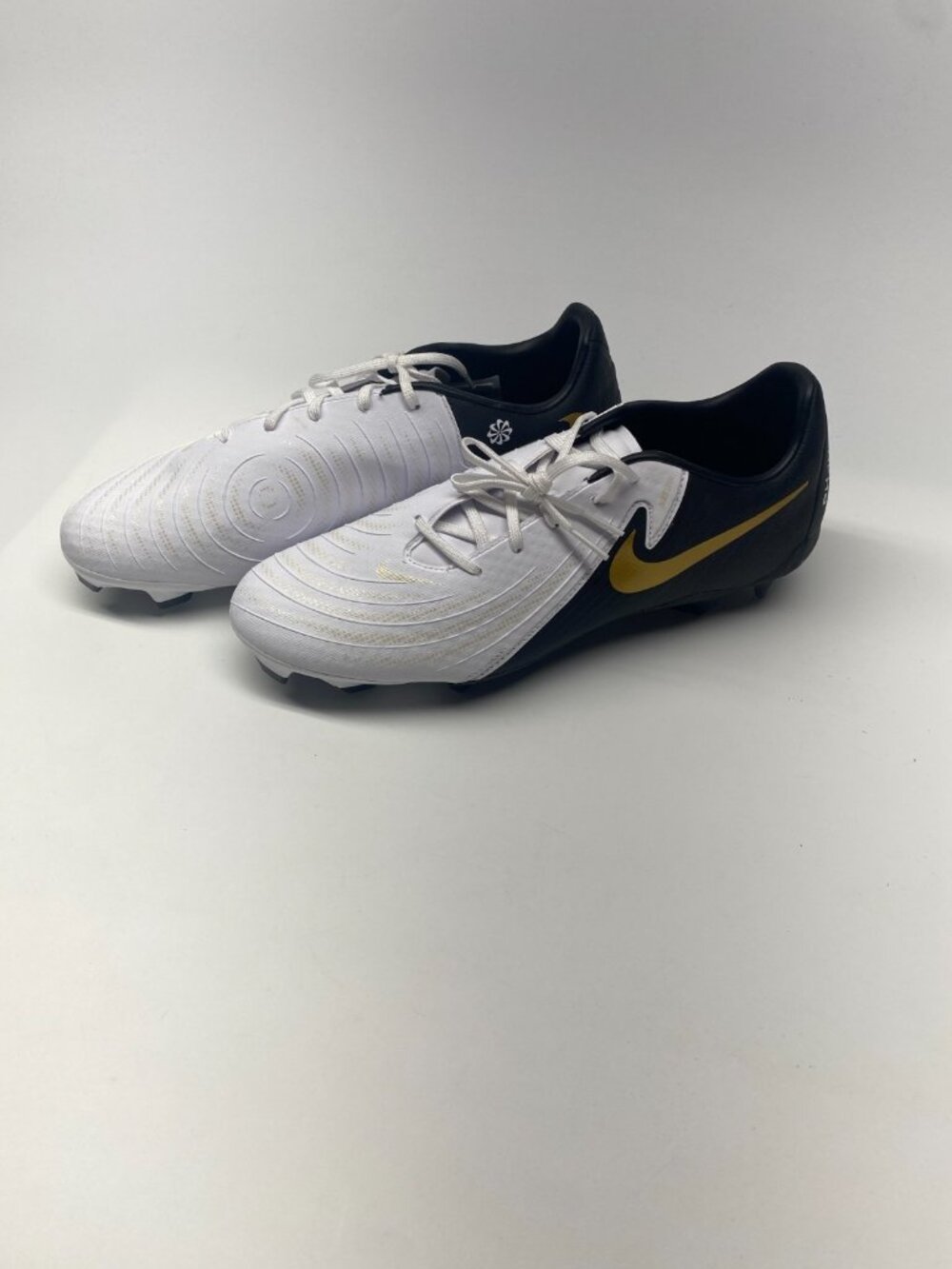 Nike Phantom GX 2 MG 'White Gold Black FD6723-100 Men’s 10/ Women’s 11.5